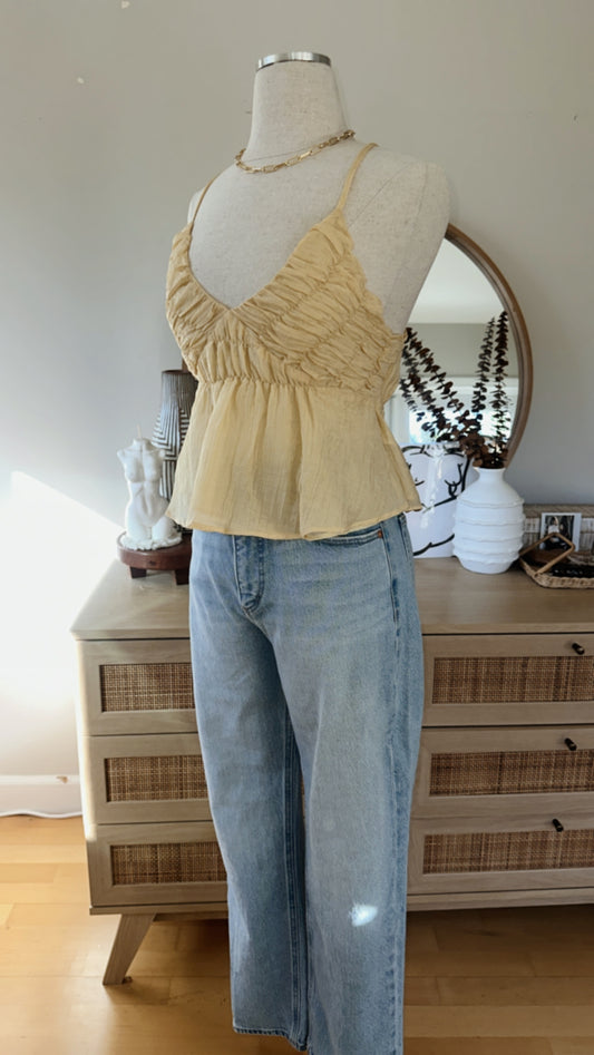 She is on the Run Top