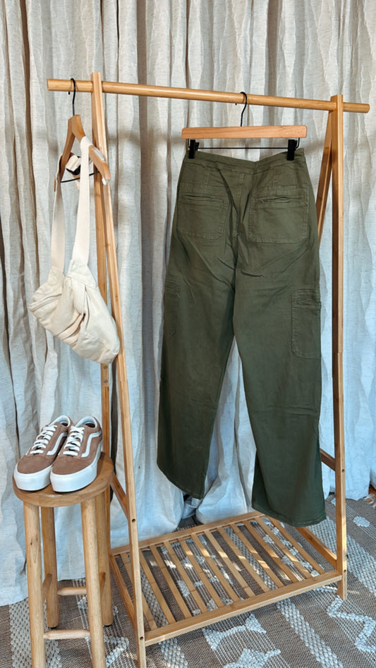 Chill Vibe Cargo Pant - forest green