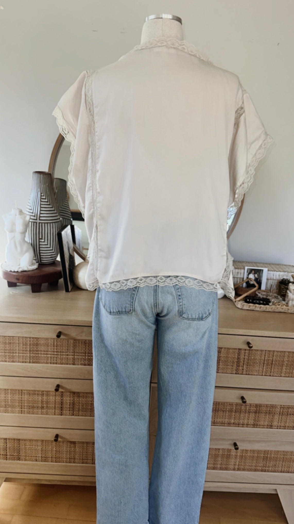 Dreamy & Lace Top - ivory