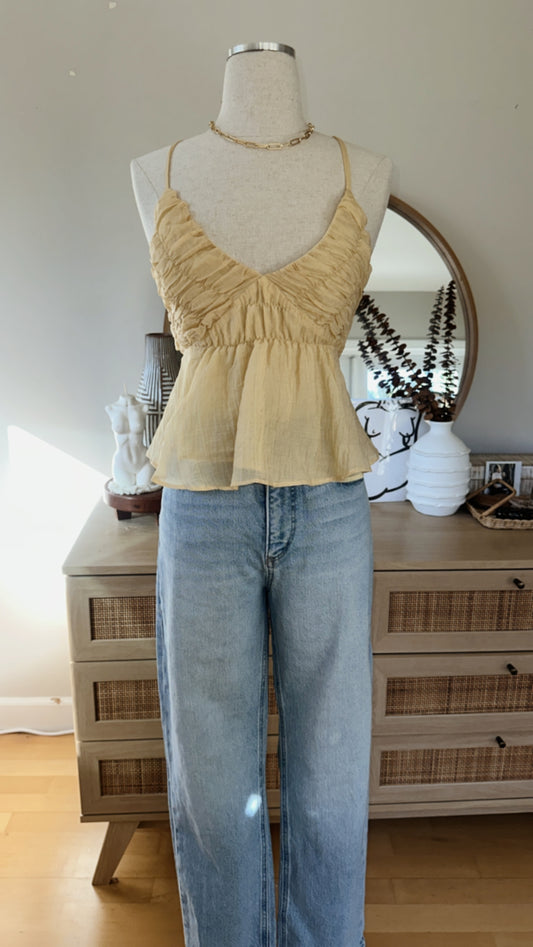 She is on the Run Top